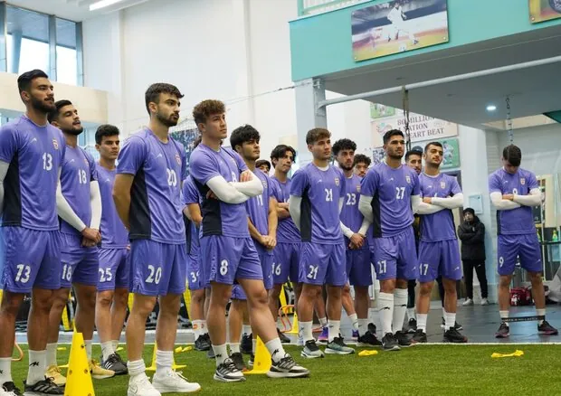 تیم فوتبال جوانان ایران تمرین وزنه کرد